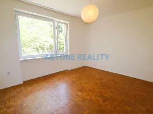 Pronájem bytu 3+1, Praha - Modřany, Hřebíkova, 76 m2