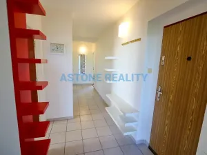 Pronájem bytu 3+1, Praha - Modřany, Hřebíkova, 76 m2