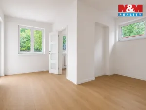 Prodej bytu 4+1, Praha - Ruzyně, Duchcovská, 80 m2