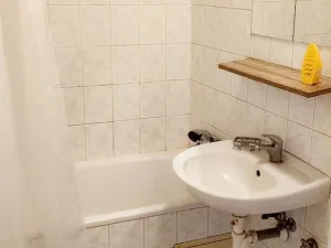 Prodej bytu 1+1, Praha - Kobylisy, Paláskova, 33 m2