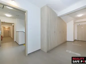 Prodej ubytování, Dobřany, Lipová, 820 m2