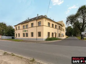 Prodej ubytování, Dobřany, Lipová, 820 m2