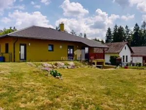 Prodej rodinného domu, Komorovice, 230 m2