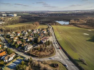 Prodej pozemku pro bydlení, Praha - Petrovice, Novopetrovická, 4543 m2