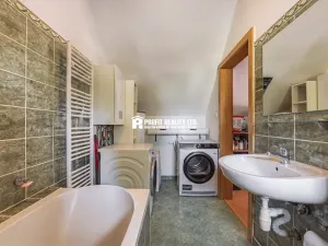 Prodej rodinného domu, Beroun, Pražská, 164 m2