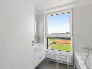 Prodej bytu 2+kk, Praha - Hloubětín, Za černým mostem, 55 m2