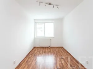 Prodej bytu 2+kk, Praha - Kbely, Pod Nouzovem, 45 m2