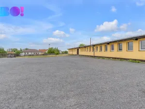 Pronájem výrobních prostor, Morašice, 2657 m2