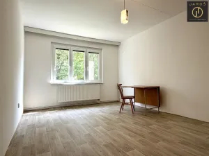 Pronájem bytu 2+1, Praha - Strašnice, Nučická, 65 m2
