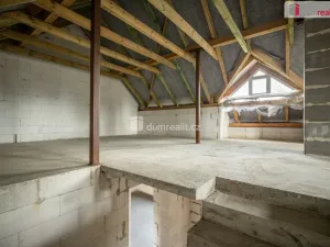 Prodej rodinného domu, Jesenice - Horní Jirčany, Budějovická, 106 m2