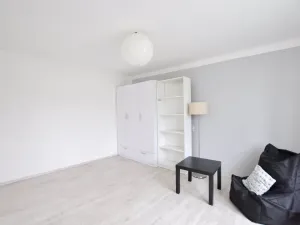 Pronájem bytu 1+kk, Trutnov - Horní Staré Město, U Hřiště I, 29 m2