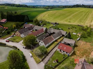 Prodej zemědělské usedlosti, Zahrádky, 400 m2