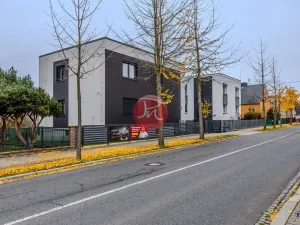 Pronájem bytu 2+kk, Ostrava, Třebovická, 84 m2