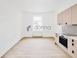 Pronájem bytu 2+kk, Praha, Braunerova, 51 m2