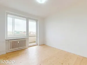 Prodej bytu 3+1, Hrušovany u Brna, Sídliště, 73 m2