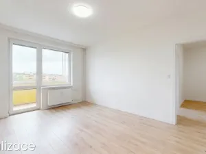 Prodej bytu 3+1, Hrušovany u Brna, Sídliště, 73 m2