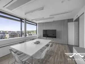 Pronájem kanceláře, Praha - Libeň, Voctářova, 416 m2