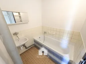Prodej bytu 2+1, Ústí nad Labem, Myslbekova, 64 m2