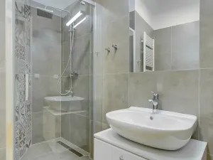 Pronájem bytu 1+kk, Praha, Myslíkova, 63 m2
