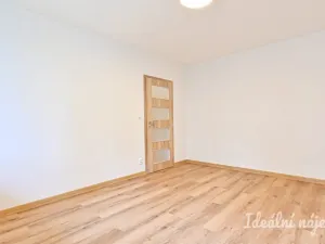 Pronájem bytu 1+1, Brno, Valouškova, 33 m2