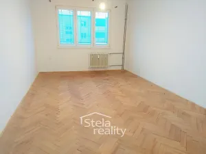 Pronájem bytu 3+1, Bruntál, Jesenická, 80 m2