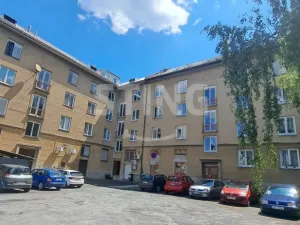 Prodej bytu 2+1, Přerov, Vaňkova, 68 m2