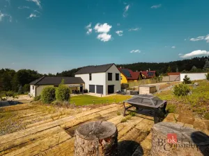 Prodej rodinného domu, Plzeň - Malesice, U Lesa, 240 m2