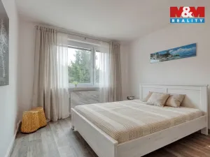Prodej bytu 2+1, Kolinec, 63 m2