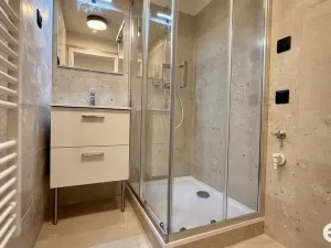 Pronájem bytu 2+kk, Praha, K Vystrkovu, 50 m2