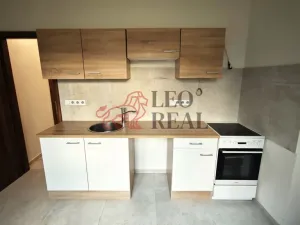 Pronájem bytu 3+1, Zlonice, Pippichova, 74 m2