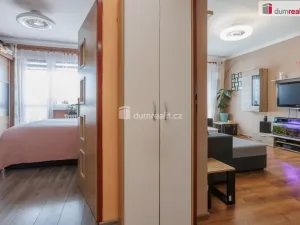 Prodej bytu 2+1, Kladno - Kročehlavy, Obránců míru, 53 m2