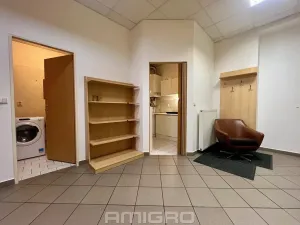 Pronájem kanceláře, Brno, Pekařská, 75 m2