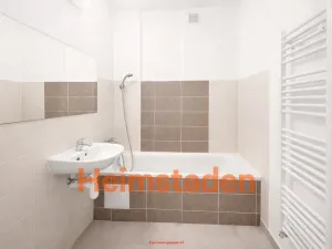 Pronájem bytu 2+1, Ostrava - Poruba, Hlavní třída, 78 m2