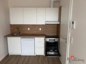 Pronájem bytu 2+kk, Kladno - Dubí, Ke křížku, 38 m2