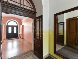 Pronájem bytu 1+kk, Praha - Smíchov, Lidická, 33 m2