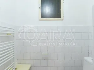 Pronájem bytu 1+kk, Praha - Smíchov, Lidická, 33 m2