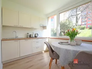 Prodej bytu 3+1, Liberec - Liberec VI-Rochlice, Na Jezírku, 70 m2