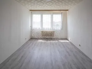 Pronájem bytu 2+kk, Neratovice, Dr. E. Beneše, 40 m2