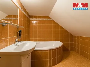 Prodej ubytování, Černá Voda, 661 m2