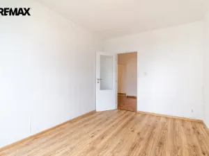 Pronájem bytu 3+1, Praha - Háje, Kupeckého, 70 m2