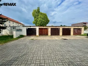 Prodej garáže, Praha, Křivoklátská, 17 m2