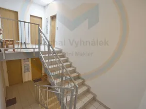 Pronájem bytu 2+kk, Klecany, Nám. Třebízského, 52 m2