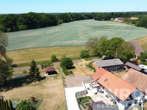 Prodej pozemku pro bydlení, Dříteč, 457 m2