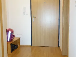 Pronájem bytu 1+kk, Hostivice, Žitná, 32 m2