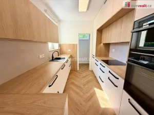 Prodej rodinného domu, Lukov, K Pasekám, 247 m2