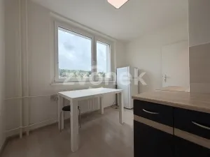 Pronájem bytu 2+1, Zlín, Kúty, 60 m2