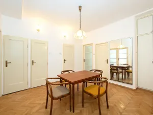 Pronájem bytu 2+1, Praha - Vinohrady, Lucemburská, 81 m2