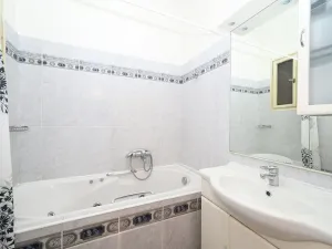 Pronájem bytu 2+1, Praha - Vinohrady, Lucemburská, 81 m2