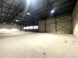 Pronájem skladu, Uherský Brod, V Kútě, 650 m2