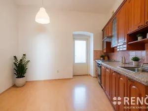 Prodej bytu 2+1, Brno, Hálkova, 67 m2
